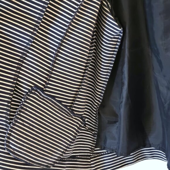 Reitmans Navy & White Striped Blazer | Size 18 | 3/4 Sleeve - Picture 7 of 8
